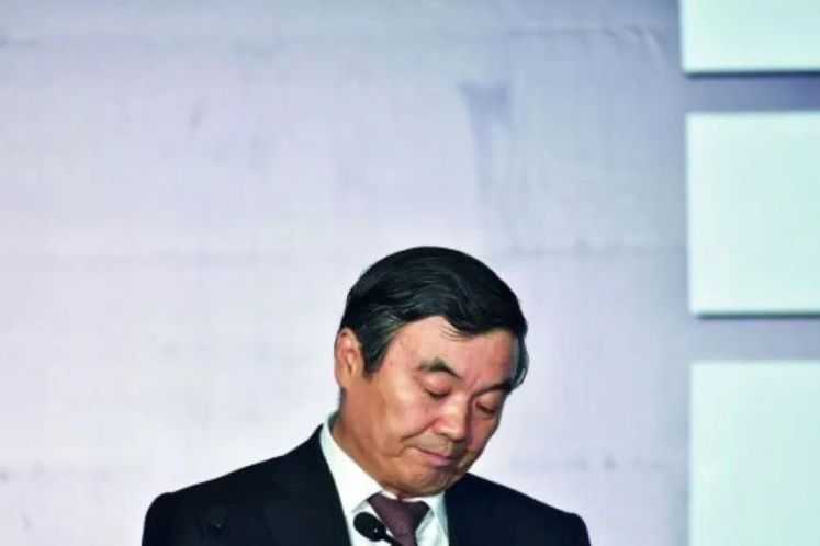 國開行原董事長胡懷邦被判無期徒刑，受賄8552萬余元