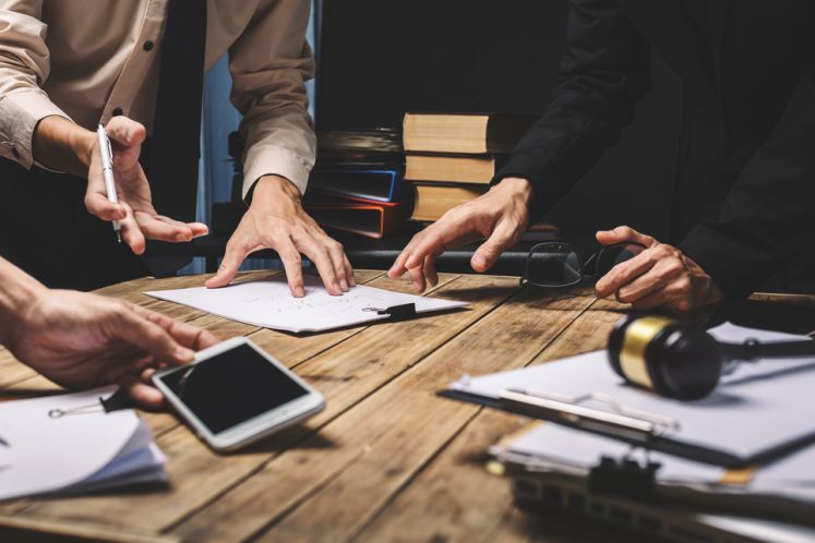 投資困境企業(yè)專題二 | 投資人如何在重整程序中脫穎而出？