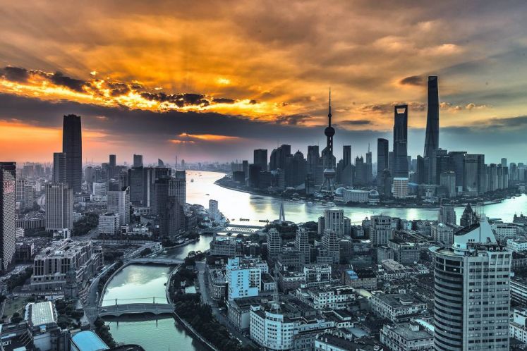 龍華舊改后再續(xù)前緣 萬科介入深國際前海項目